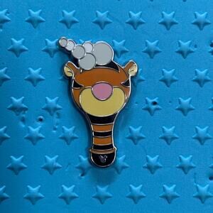 2025 Hidden Disney Wave B WDW Pin Tigger Bubble Wand